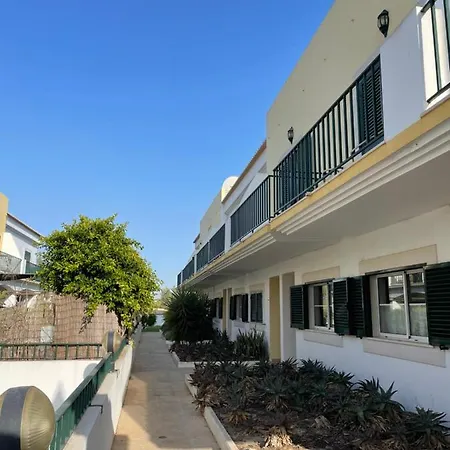 Casa Oliveiras *